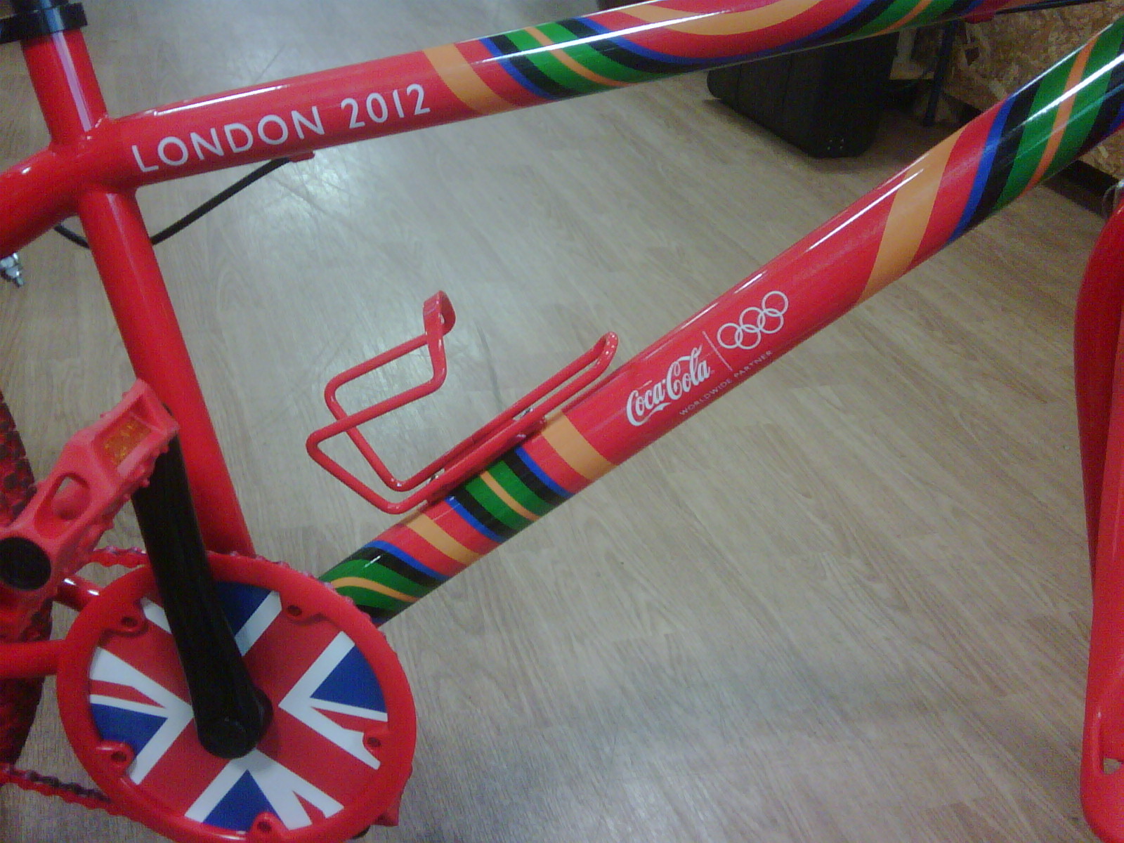 ロンドンオリンピック2012モデル コカコーラ マウンテンバイク、入荷